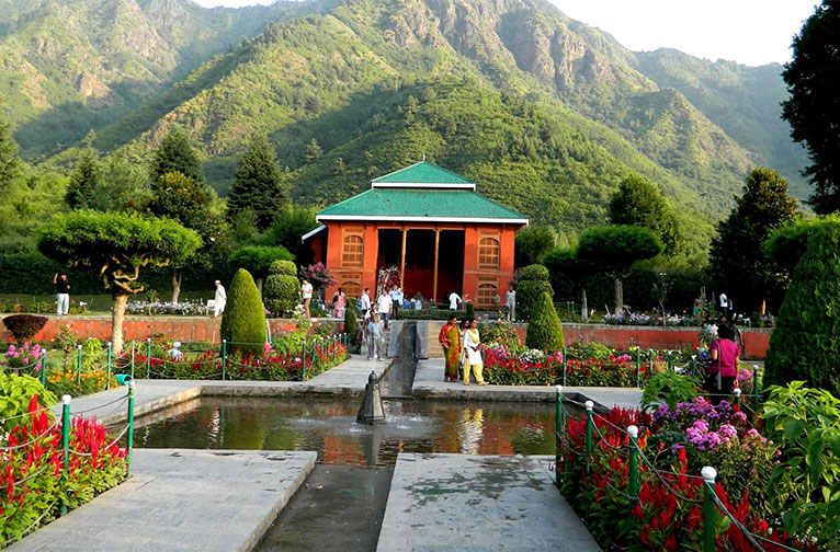 Chashma-Shahi-2